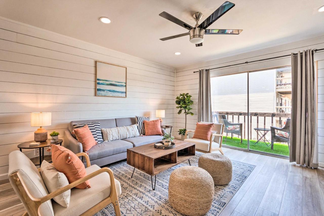 Chic Fort Walton Condo About 2 Blocks To Beach! Fort Walton Beach Bagian luar foto